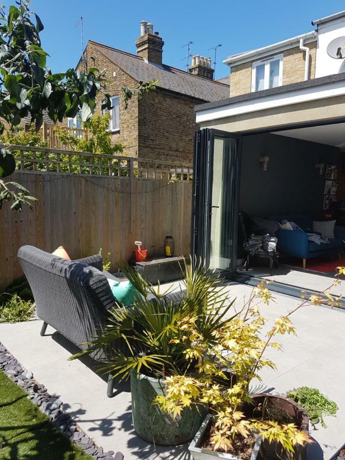 The Space At 8, Garden Flat Close To Town & Beach Whitstable Buitenkant foto